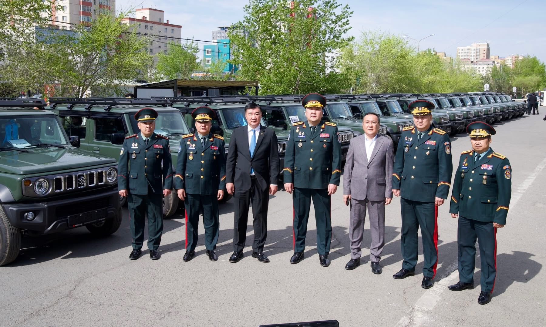2025 онд батлан хамгаалах салбарын хэмжээнд 60 авто машинаар техник хангалтын парк шинэчлэл хийж байна.